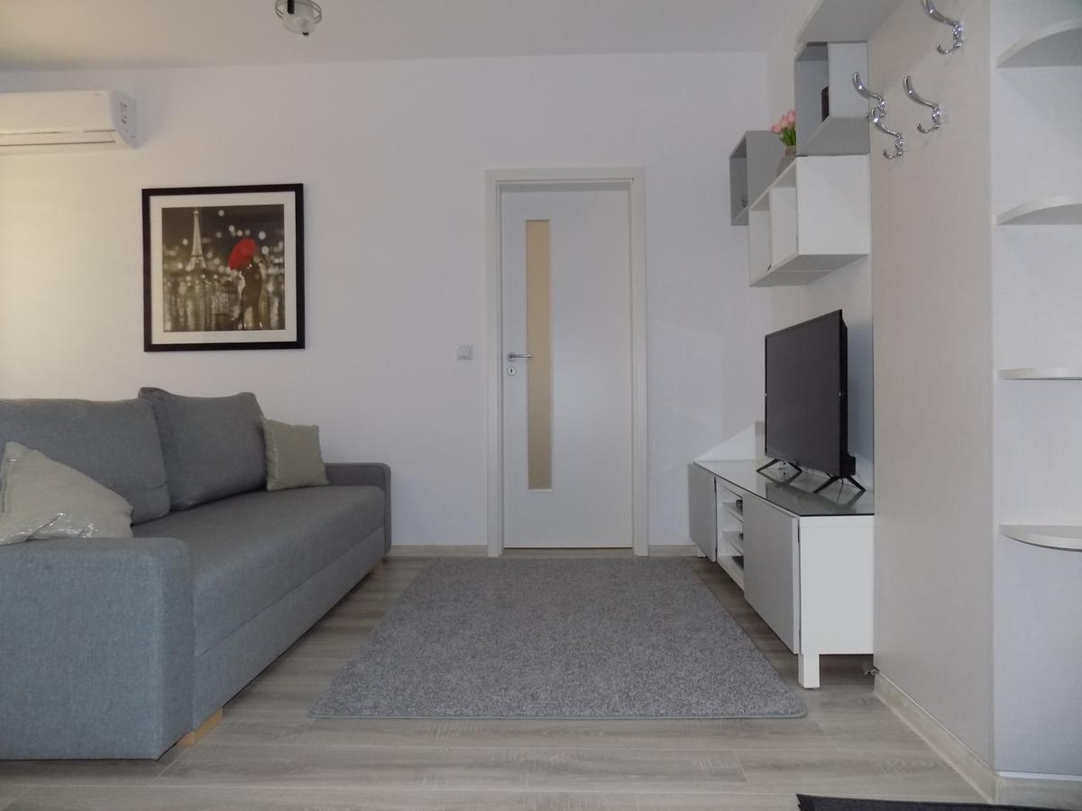 יאשי Rivera Apartments-Palasmall מראה חיצוני תמונה