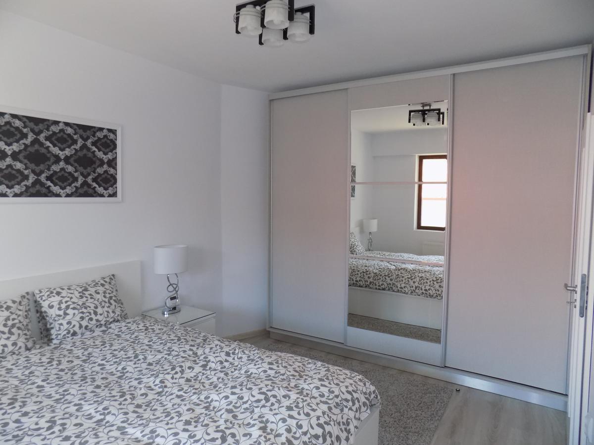 יאשי Rivera Apartments-Palasmall מראה חיצוני תמונה